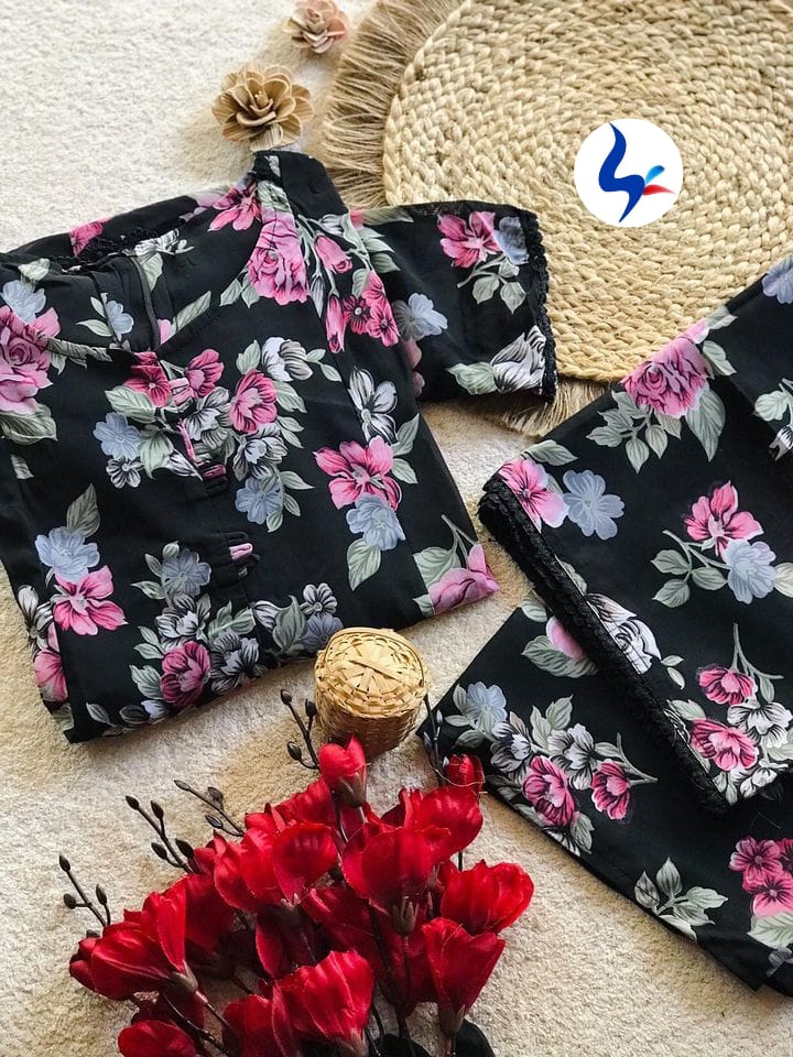 Kurti New Fashion Women Kurti  Elegant Perfect for Festive, Casual